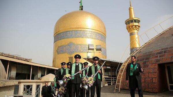عکس پرچم حرم امام رضا