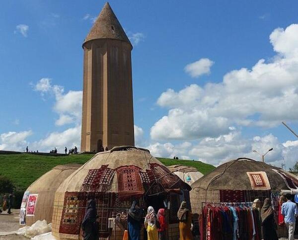 عکس برج قابوس گنبد