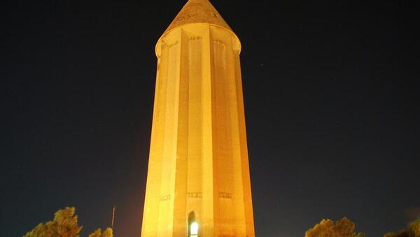 عکس برج قابوس گنبد