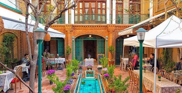 عکس کافه طبقه اول
