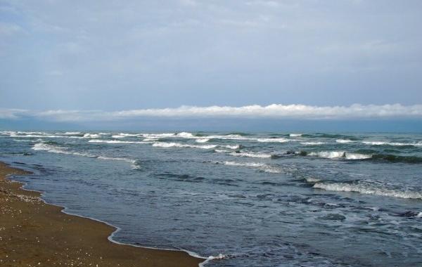 عکس دریای لاهیجان