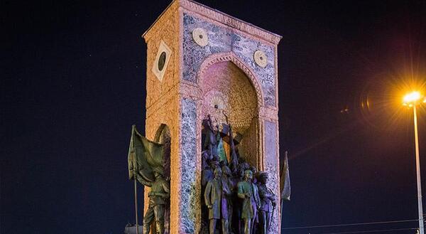 عکس استانبول میدان تکسیم