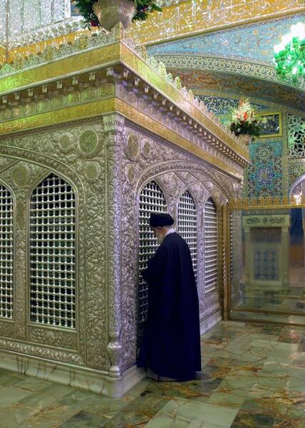عکس حرم امام رضا در فیلم عنکبوت