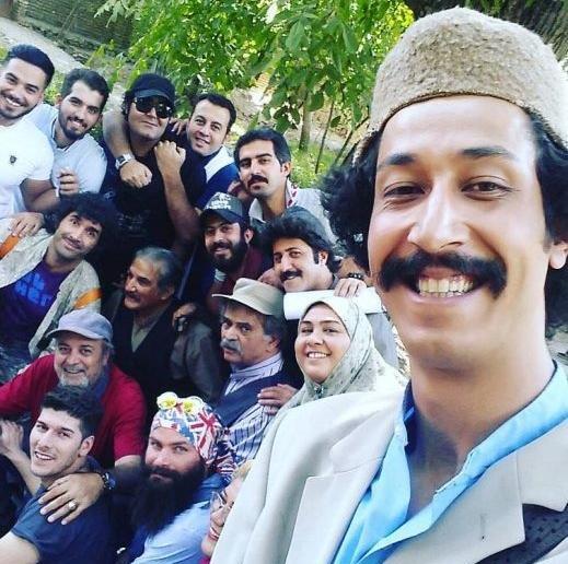 عکس بهرام افشاری تنها