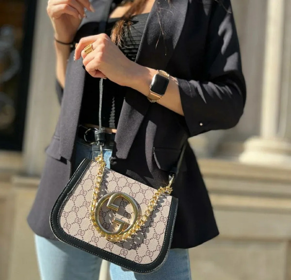 عکس کیف دستی کرمی