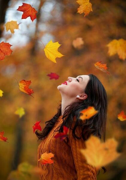 عکس نوشته طبیعت زیبای پاییزی