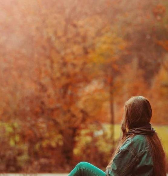 عکس دختر پاییزی غمگین
