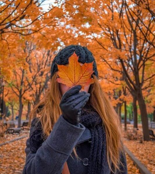 عکس دختر پاییزی غمگین