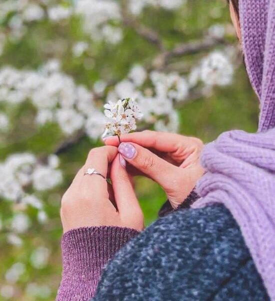 عکس پروفایل فیک دخترونه طبیعی جدید