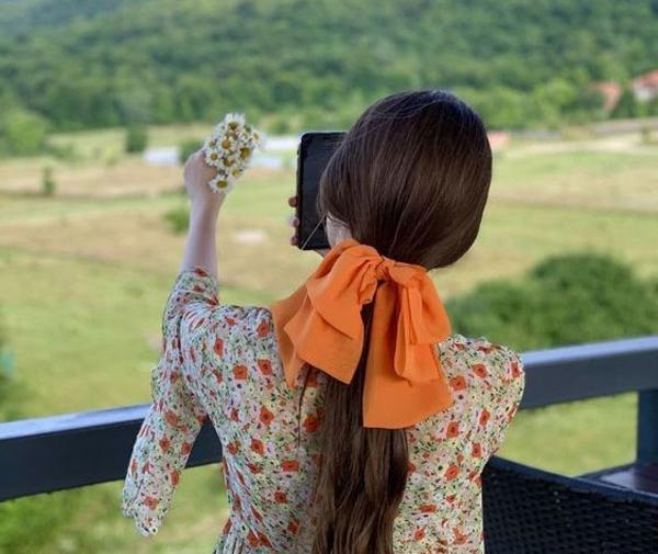 عکس پروفایل فیک دخترونه طبیعی جدید