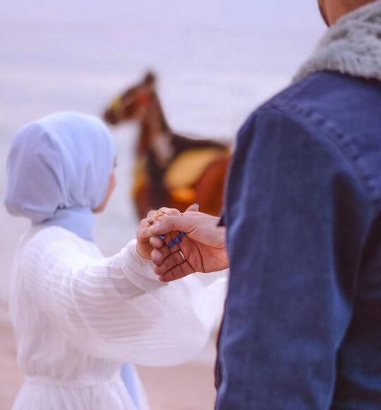 عکس پروفایل با حجاب عاشقانه