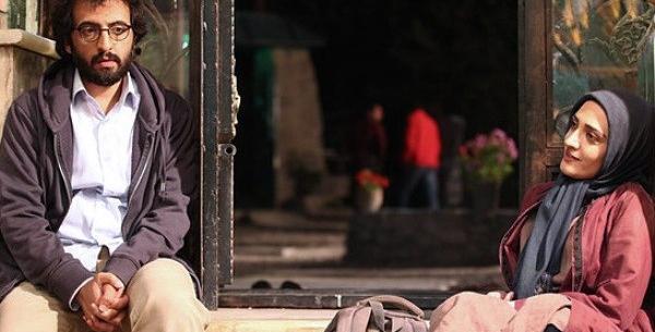 عکس هنری در حال نوشتن