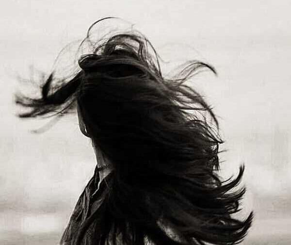 عکس دختر مو سیاه