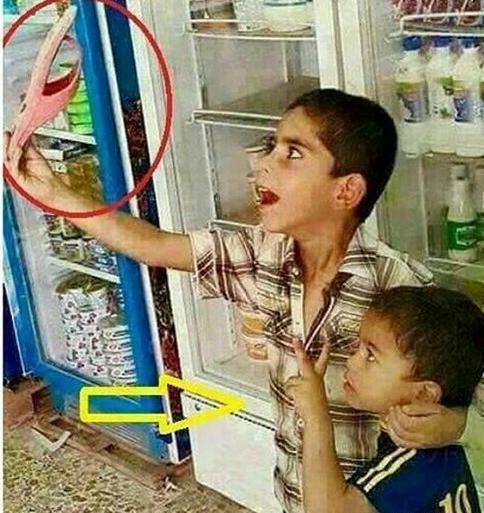 ژست برای عکس گرفتن سلفی