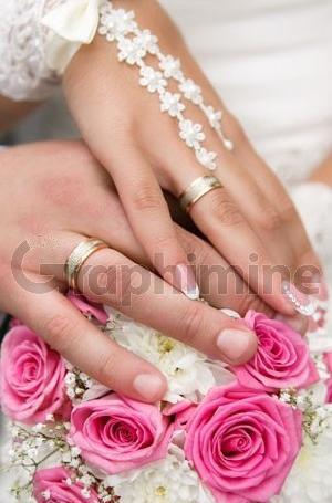 عکس عروس و داماد دسته گل