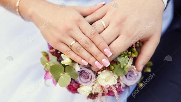 عکس عروس و داماد دسته گل