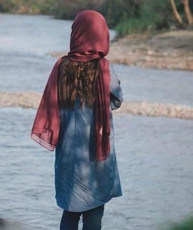 عکس پروفایل دخترونه غمگین از پشت سر