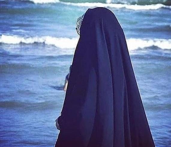 عکس پروفایل دخترونه غمگین از پشت سر