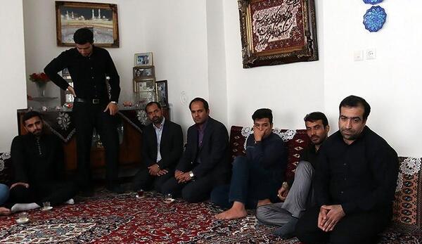 عکس جاده غم انگیز