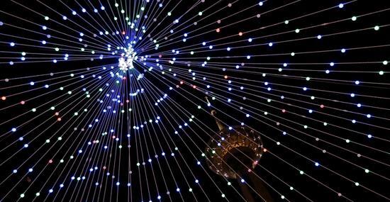 عکس ورودی برج میلاد