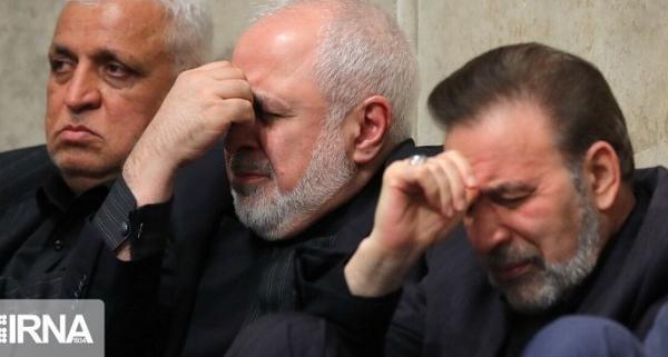 عکس حاج قاسم در حال گریه