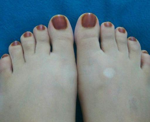 عکس رنگ حنا روی ناخن