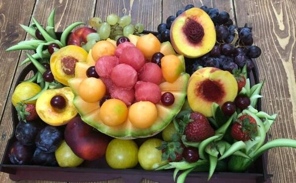 عکس تزیین ظرف میوه تابستانی
