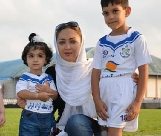 عکس همسر نیکی کریمی و فرزندش