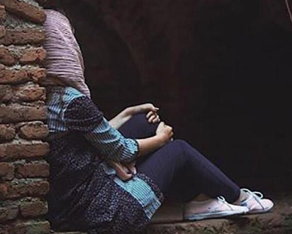 عکس های دختر ایرانی غمگین