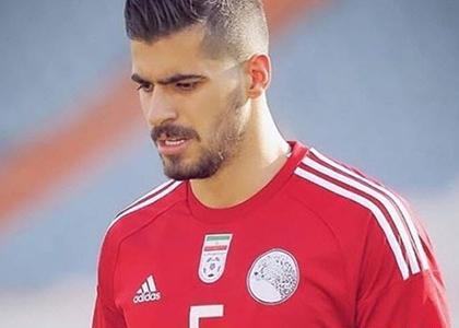 عکس خالکوبی روی دست سعید عزت اللهی