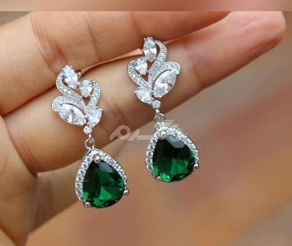 عکس گوشواره نگین دار