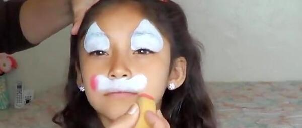 عکس نقاشی روی صورت خرگوش