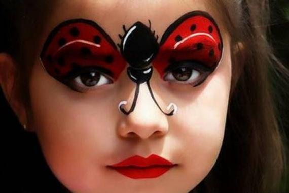 عکس نقاشی روی صورت خرگوش
