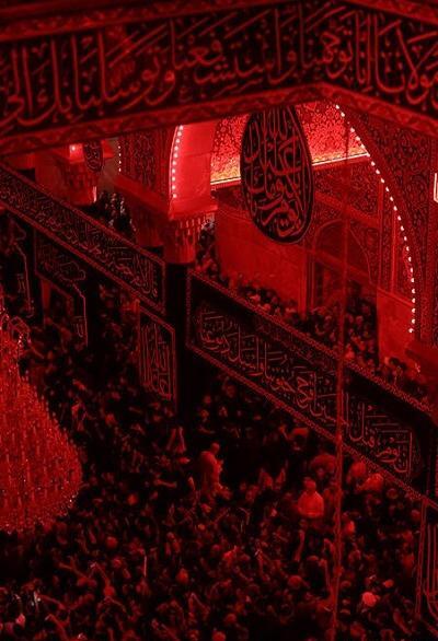 عکس حرم امام حسین قرمز