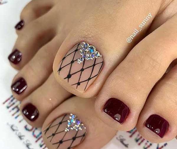 عکس طراحی ناخن پا