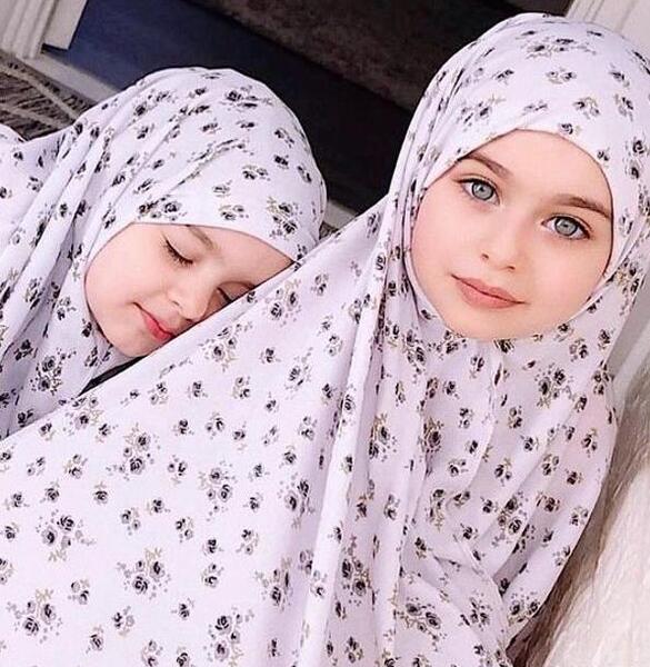 عکس دختر چادری از صورت
