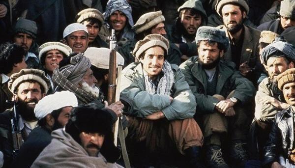 عکس های احمد شاه مسعود با قاسم سلیمانی