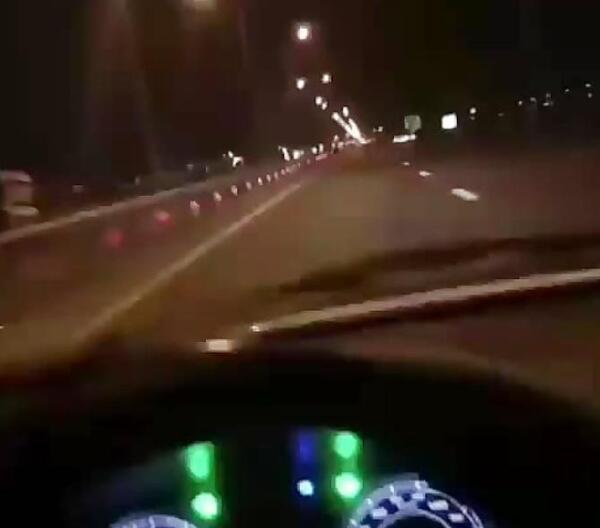 عکس جاده صاف کن