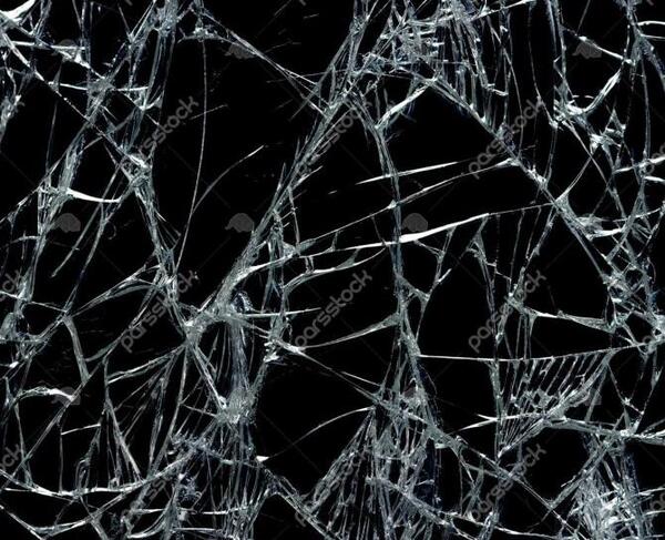 عکس تصویر زمینه صفحه شکسته