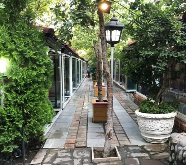 عکس رستوران باغ بهشت فشم