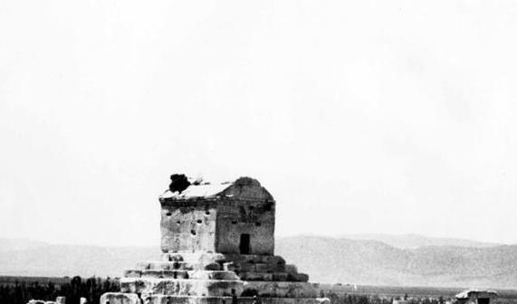 عکس ارامگاه جیران