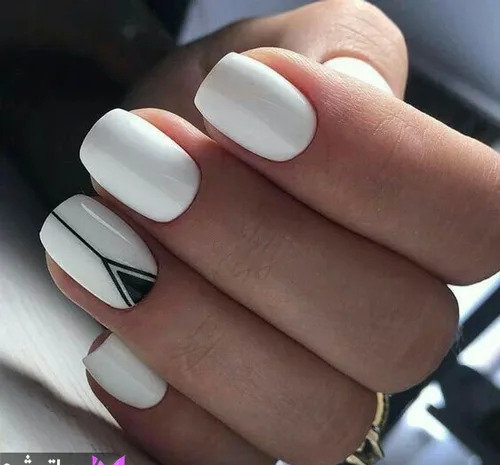 عکس مدل ناخن سفید بنفش