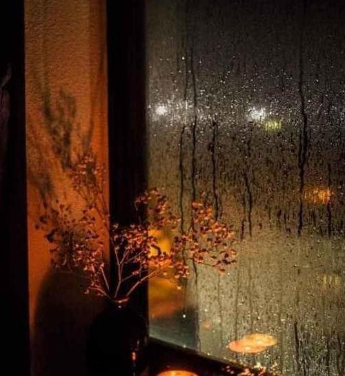 عکس بارش باران در شب