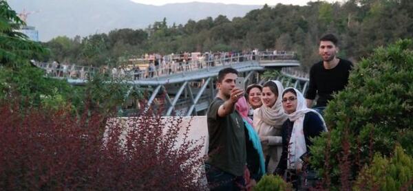 عکس دختر ایرانی تو طبیعت