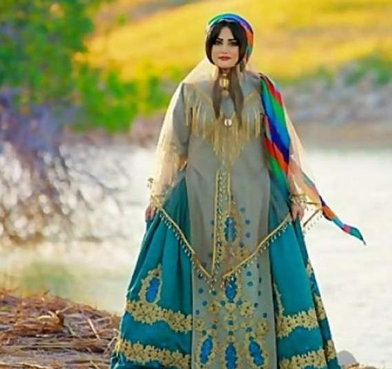 عکس لباس لری بختیاری