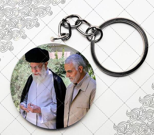 عکس رهبر و سلیمانی