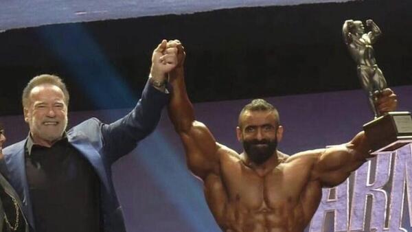 عکس هادی چوپان در آرنولد کلاسیک ۲۰۲۴