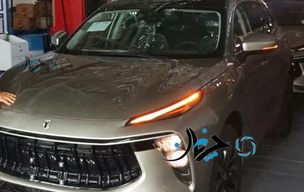 عکس ماشین لاماری رنگ خاکستری