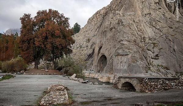 عکس پاییزی طاق بستان