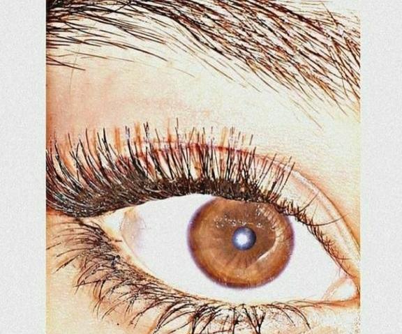 عکس چشم طبیعی پروفایل
